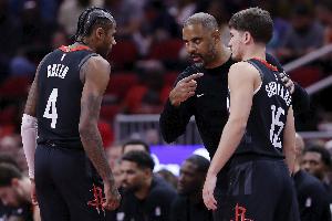 乐鱼体育娱乐-乌度卡：很高兴谢泼德命中了那些球 你希望年轻人能抓住机会