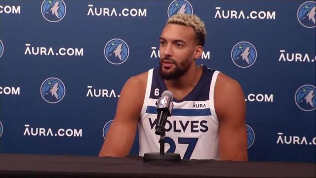 乐鱼官方网站-休赛期戈贝尔苦练传球 芬奇看好森林狼双塔前景